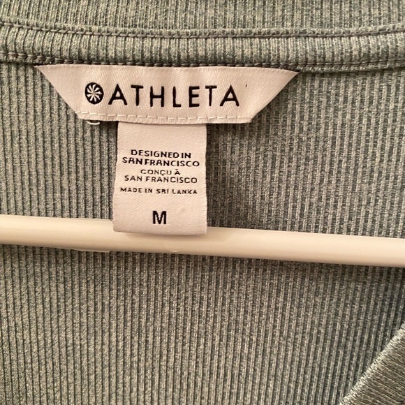 Athleta Womens Size Medium Uptempo Ribbed Henley in Soft Green - Picture 6 of 9